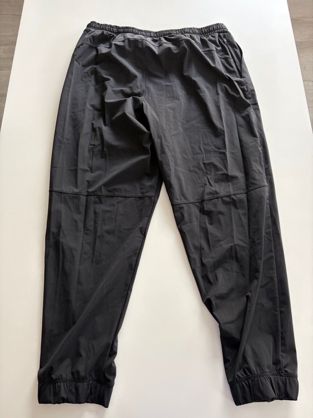 Fabletics Women’s Black ‘The One Jogger’ Elastic Waist Jogger Pants Size Large - Picture 4 of 5